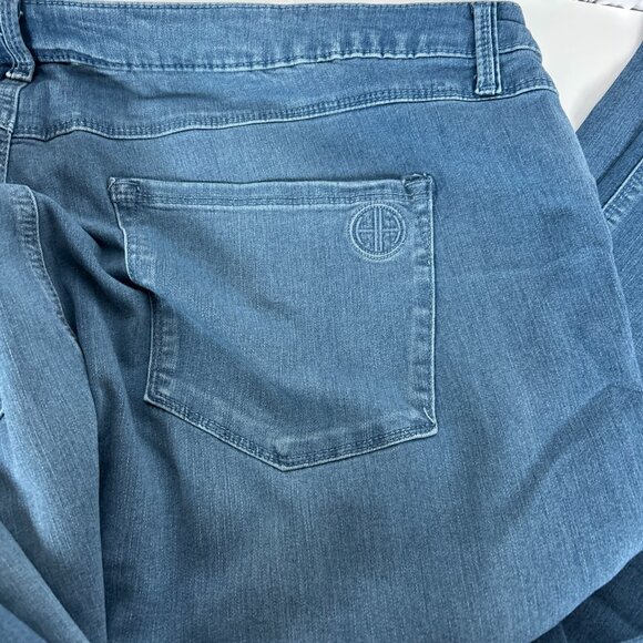 Hot In Hollywood Women's Size 3XP Blue Silky Pull On Bootcut Stretch Denim Jeans - Picture 8 of 13